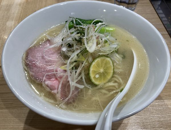 「限定・真鯛らーめん」@中華ソバ ビリケンの写真