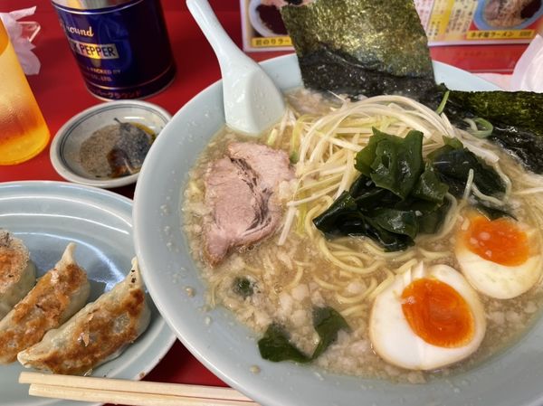 「ネギラーメン＋コテコテ＋味玉」@ラーメンショップ 新柏店の写真
