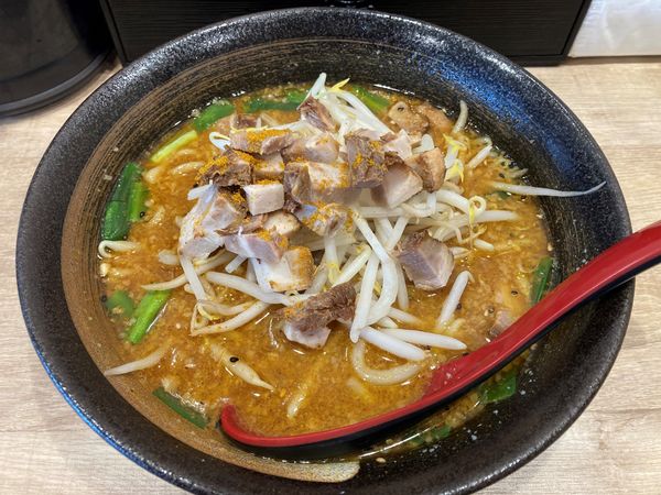 「味噌カレーラーメン（880円）」@麺酒坊 林の写真