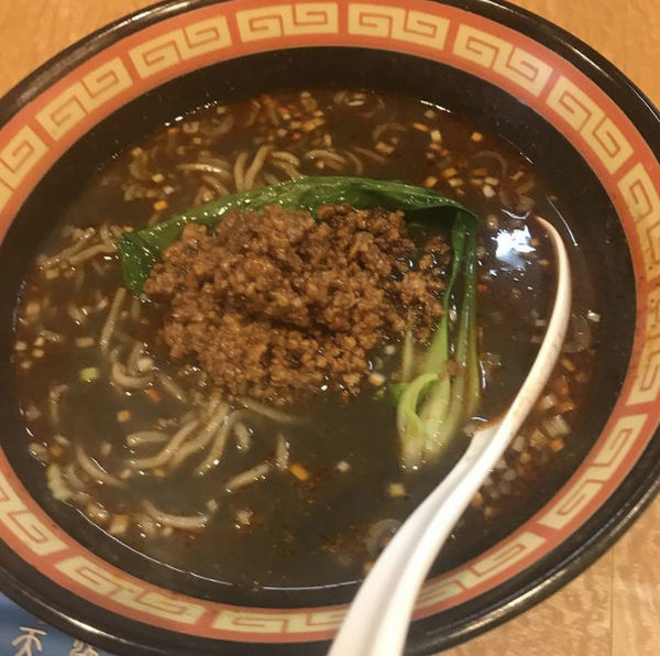 「黒胡麻坦々麺」@新中華食堂 天海の写真