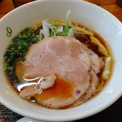 醤油ラーメン780円