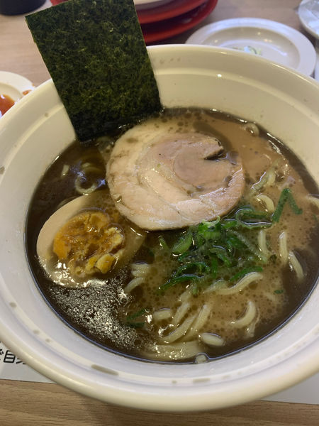「秘伝の黒マー油豚骨ラーメン(なんつッ亭監修)」@かっぱ寿司 福島矢野目店の写真