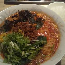 特上担々麺+半ライス(¥850+ランチタイムサービス)