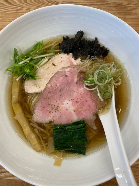 「山椒 白醤油そば」@中華そば きなりの写真