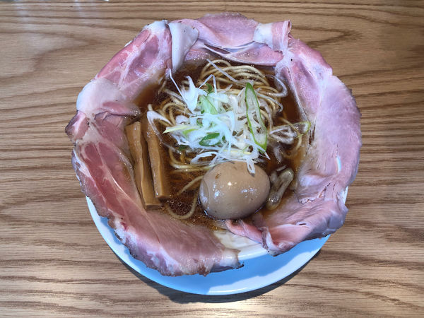 「関西出汁醤油ラーメンピストル」@ラーメン大戦争 神田店の写真