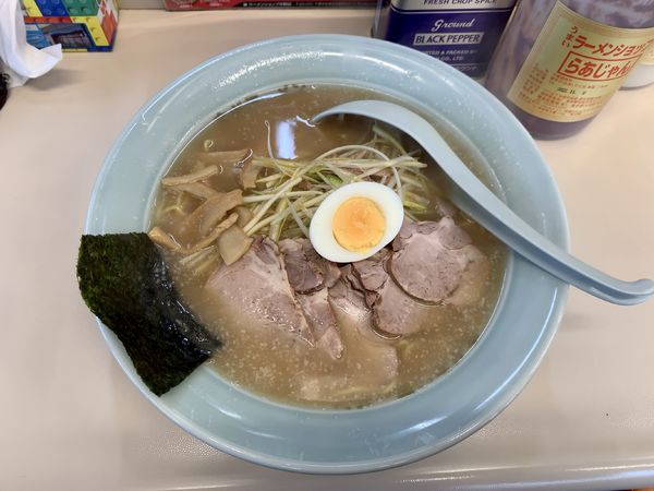 「ネギチャーシューメン　中盛 1,050円」@ラーメンショップ 中野店の写真