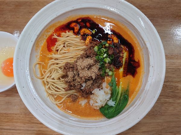 「胡麻とトマトの味噌担々麺」@しじみ中華蕎麦 イツ花の写真