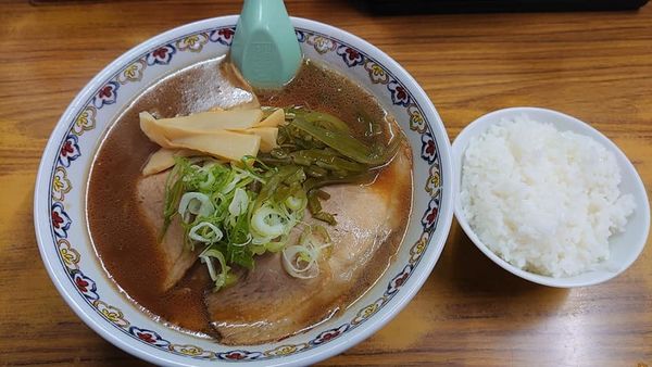 「正油チャーシュー1150円、小ライス150円」@福来軒 すすきの店の写真