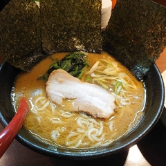 横浜家系らーめん 三元 すすきの店の画像