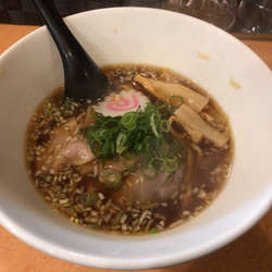 中華そば（670円）