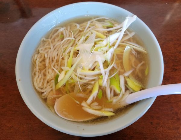 「ネギラーメン 700円 + 70円税」@手打ラーメン 俵屋 小山店の写真