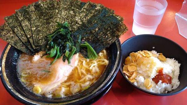 「ラーメン(並)¥750+のり¥100+ライス¥120-」@環2家の写真