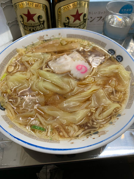 「ワンタンメン」@中華そば みたかの写真