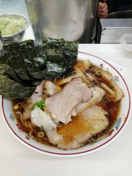 「チャーシュー大盛　チャーシュー50，海苔50」@青島食堂 秋葉原店の写真