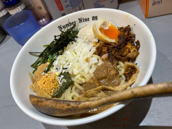 「まぜそば」@麺Dining Number Nine 09の写真