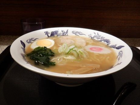 「煮干しラーメン」@名代 富士そば 代々木八幡店の写真