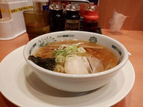 「半ラーメン」@日高屋 池袋西口店の写真