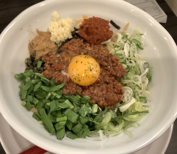 「みそ台湾混ぜそば　＋　ハーフ辛玉」@からみそラーメン ふくろう 横浜曙町店の写真