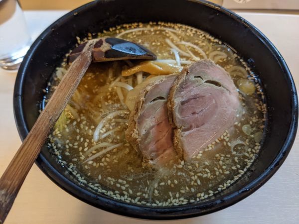 「醤油ラーメン770円」@黙古寿の写真