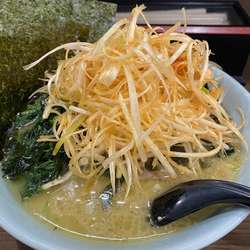 ネギラーメン＋ほうれん草増し
