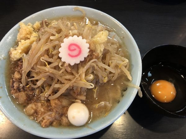 「ラーメン 、少なめ280g、生卵」@自家製麺 No11の写真