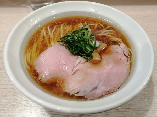 「醤油らーめん　650円」@麺笑巧真の写真