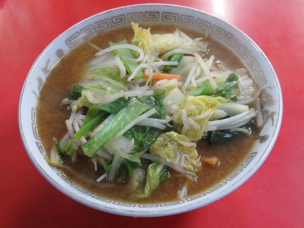 「みそラーメン（550円）」@栄華の写真