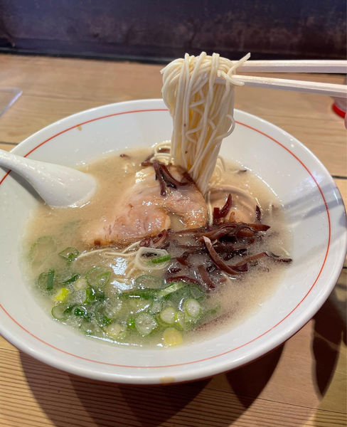 「純製ラーメン」@博多らーめん 虎の写真