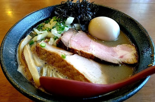 「濃厚煮干し&味玉」@麺屋 照の坊の写真