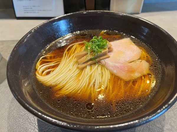 「地鶏醤油らぁ麺」@Ramen Break Beatsの写真