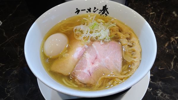 「塩¥930+味玉¥100-」@ラーメン 奏の写真