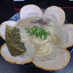 豚骨ラーメン