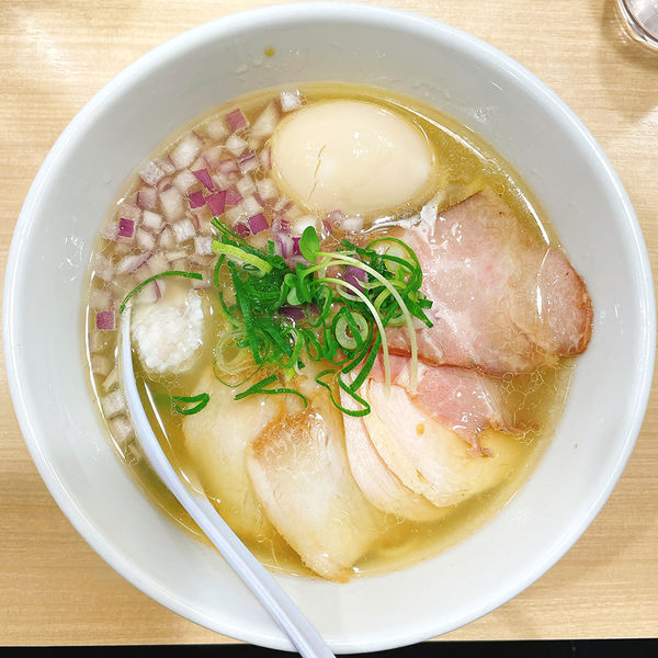 「【1月の限定麺】特製鯛と貝の塩そば」@貝麺みかわの写真