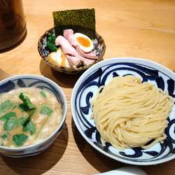 酒粕濃厚つけ麺(並)