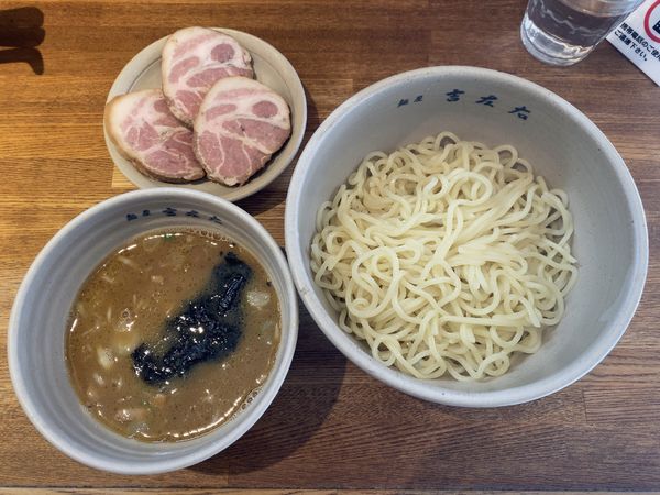 「つけ麺（少なめ）＋チャーシュー」@麺屋吉左右の写真