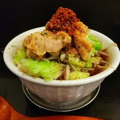 なぜ蕎麦にラー油を入れるのか。 池袋西口店の画像