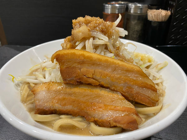 「中ラーメン」@ラーメンフクロウの写真