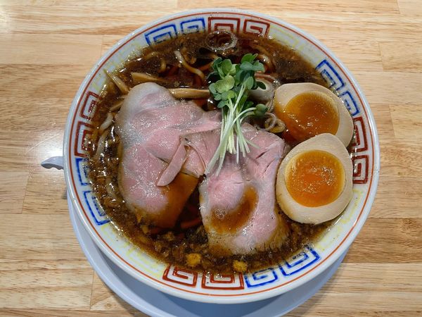 「サバ醤油そば　味玉トッピング」@サバ6製麺所 阪急梅田店の写真