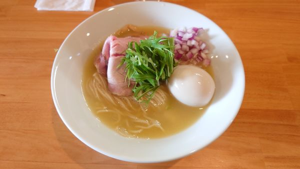 「味玉濃厚鶏そば 830円 + 刻み玉ねぎ 30円 + α」@らーめん コッコの写真