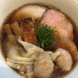 特製醤油らぁ麺