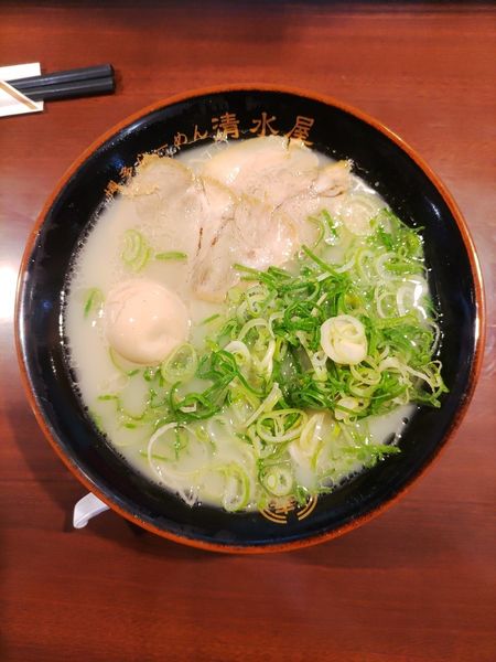 「博多ラーメン+煮玉子+ねぎ  ｷｸﾗｹﾞ抜き」@博多らーめん 清水屋 姫宮店の写真