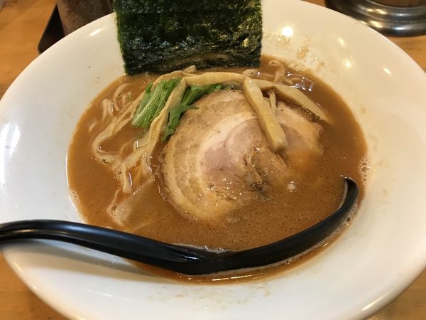 「鶏白湯 SHIN 海老醤油」@麺場 鶏源 TORIGEN 黄金町店の写真