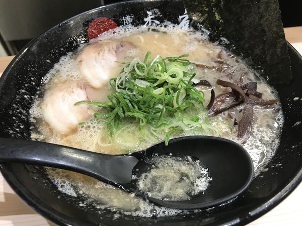 「ラーメン」@博多禿鷹の写真