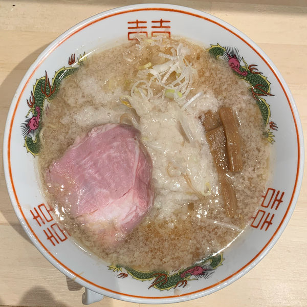 「らーめん」@東京背脂ら～めん 麺王 渋谷本店の写真
