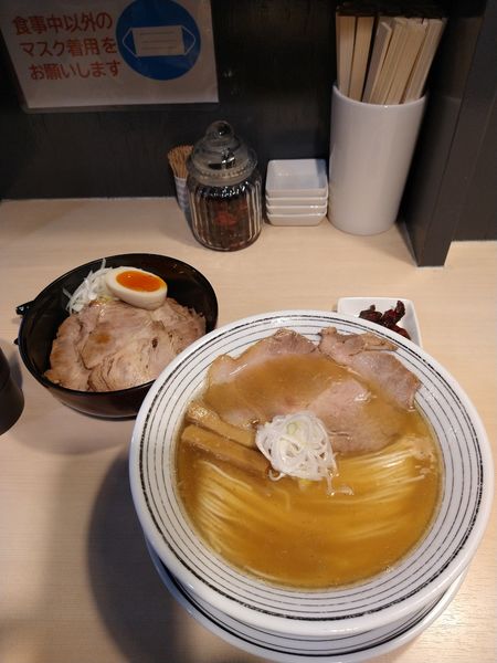 「煮干しらぁめん　770円」@煮干しらぁめん 猫トラ亭の写真