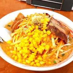 ネギ味噌ラーメン大盛（＋チャーシュー＋コーン）