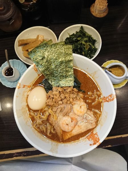 「魚介みそラーメン＋味玉＋メンマ＋ほうれん草」@麺屋 優創の写真