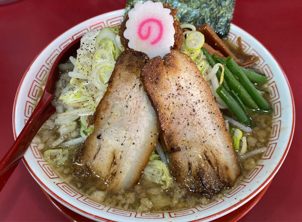 「こってり煮干中華そば（醤油）＋のせ郎」@亀有中華そば 水しまの写真