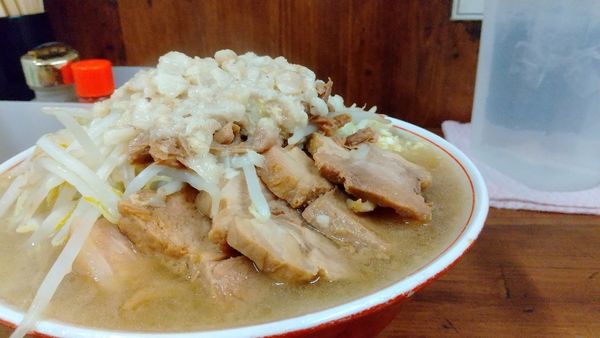 「#小ブタ #850円#ヤサイニンニクアブラ」@ラーメン二郎 品川店の写真