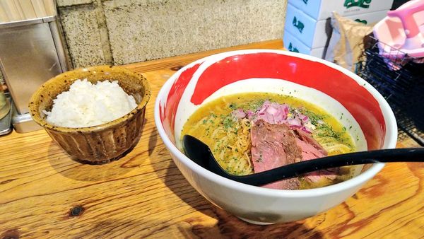 「【冬麺】カレーヌードルモドキ+ライス」@麺場 浜虎 横浜店の写真